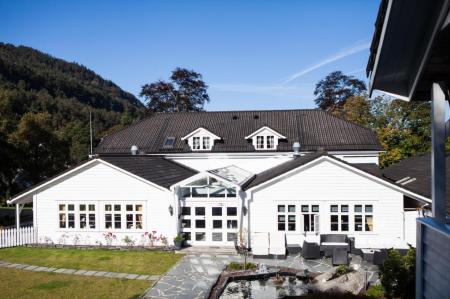 Fjordslottet Hotel