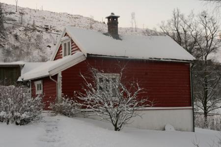 Farm Skjerping gårdshus,_winter Farm Skjerping gårdshus,_winter