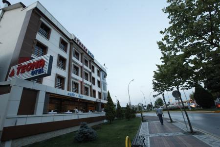 TEONA OTEL