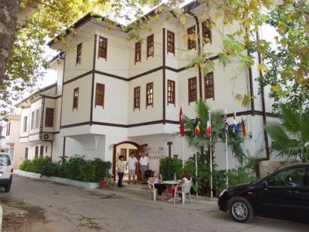 Hotel Karyatit Kaleiçi