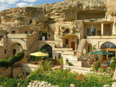 4 Room Cave Hotel