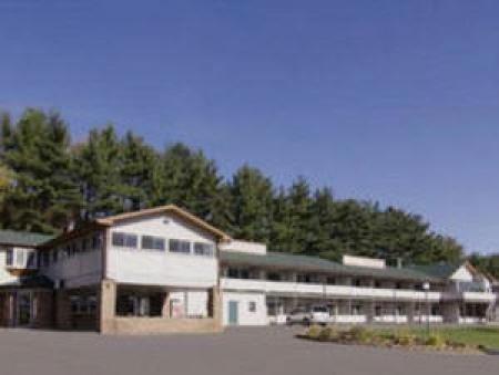Hotel Campus Inn Baraboo_winter Hotel Campus Inn Baraboo_winter