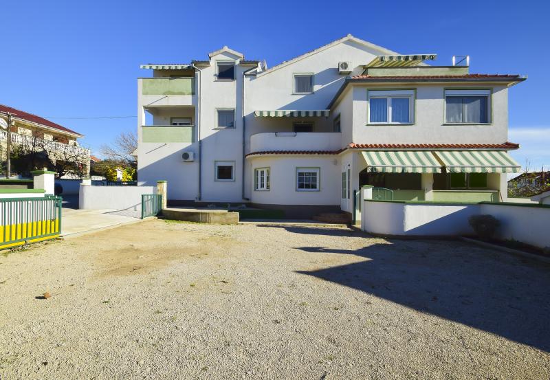 Apartman 65