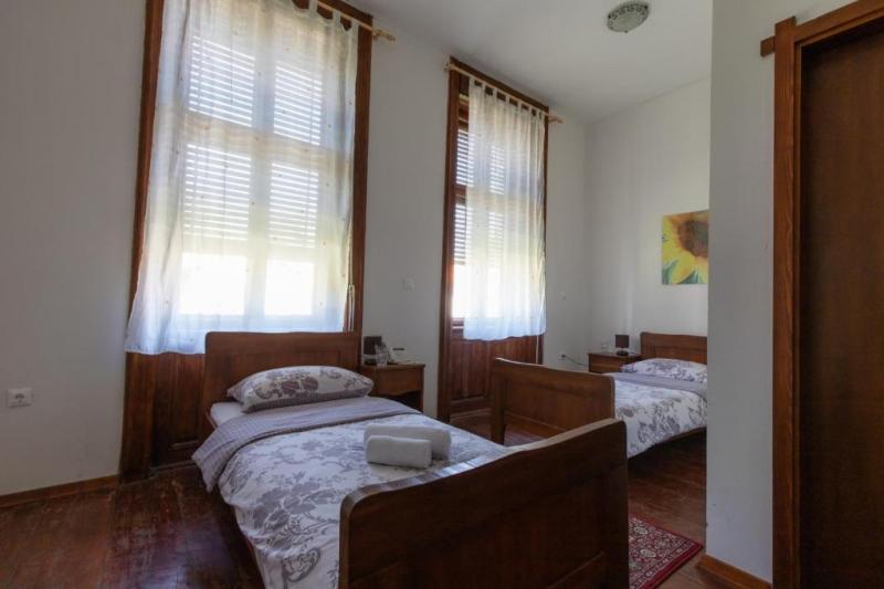 Hotel 3
