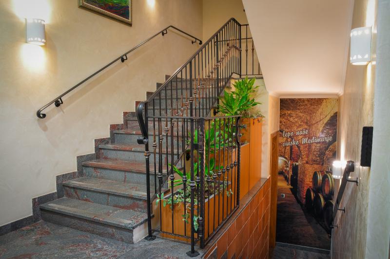 Hotel Hotel