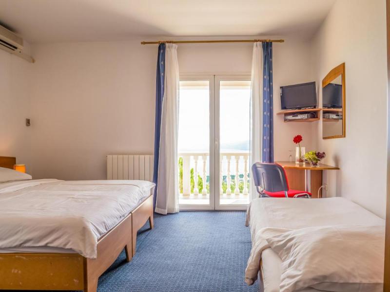 Hotel 3