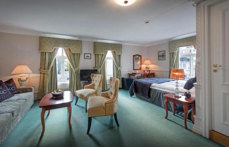 Hotel 3