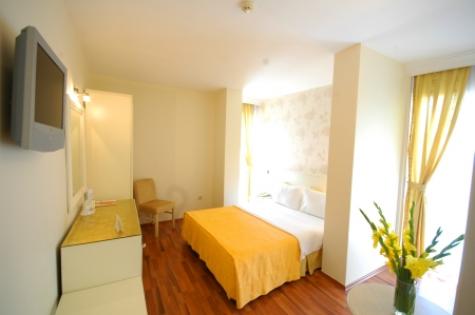 Hotel 3