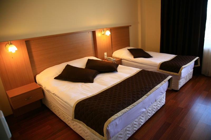 Hotel Direktno na moru  / uz jezero