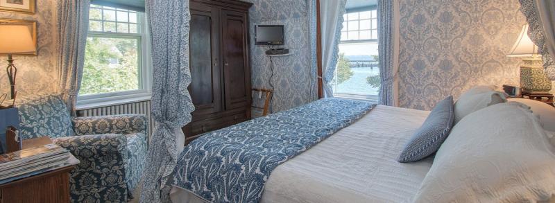 54060916_edit_harbor_1500x550.jpg