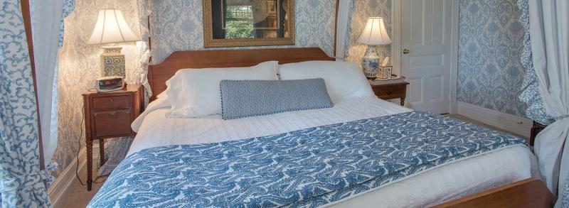 57060916_edit_harbor_1500x550.jpg